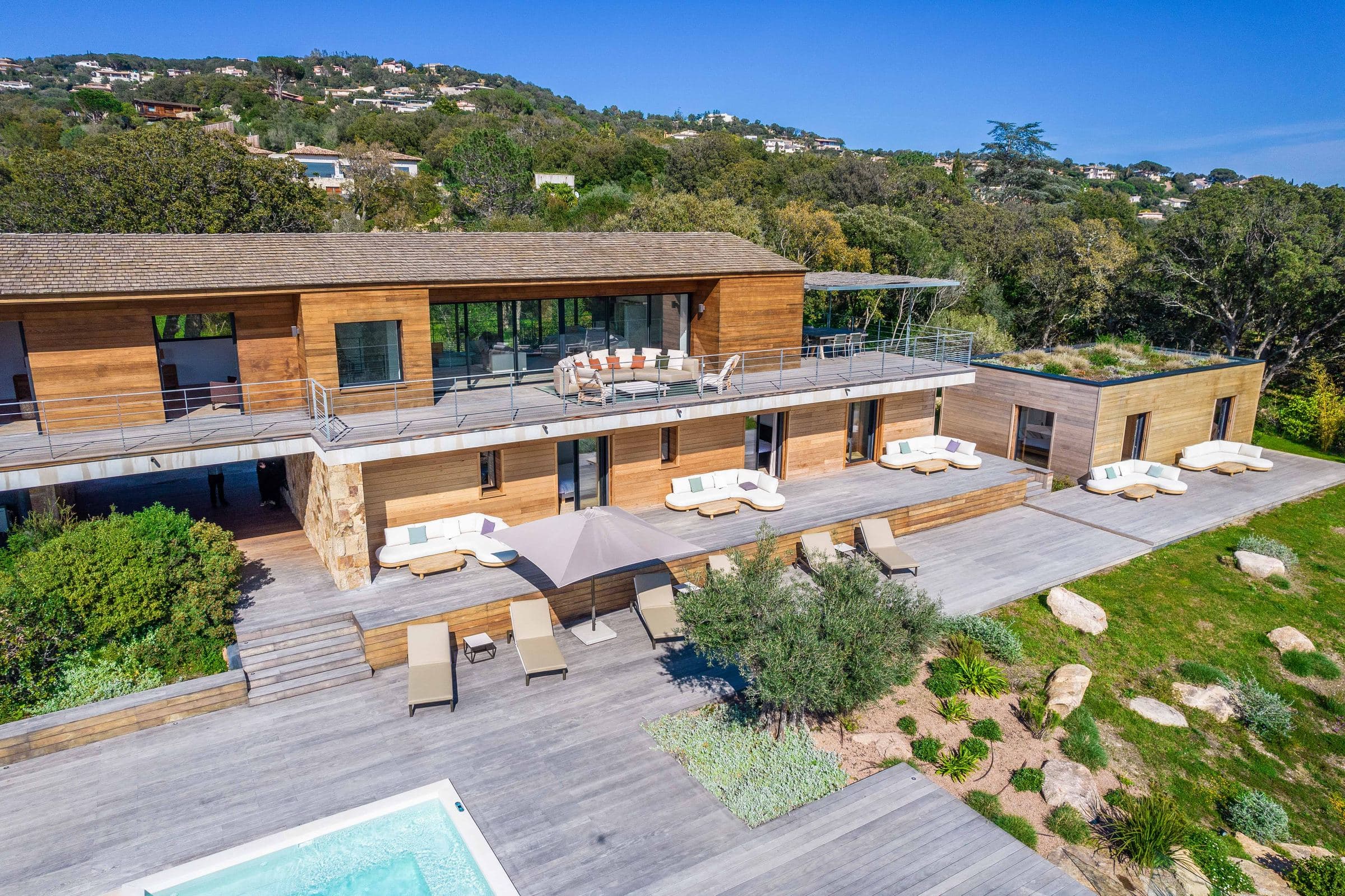 The residence and its terraces from the pool terrace